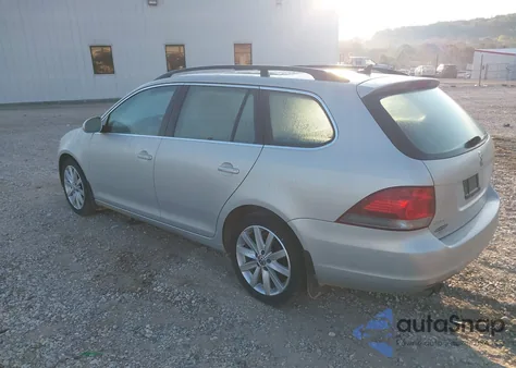 2010 Volkswagen Jetta Tdi из США, поврежденный, VIN 3VWTL8AJ0AM638111